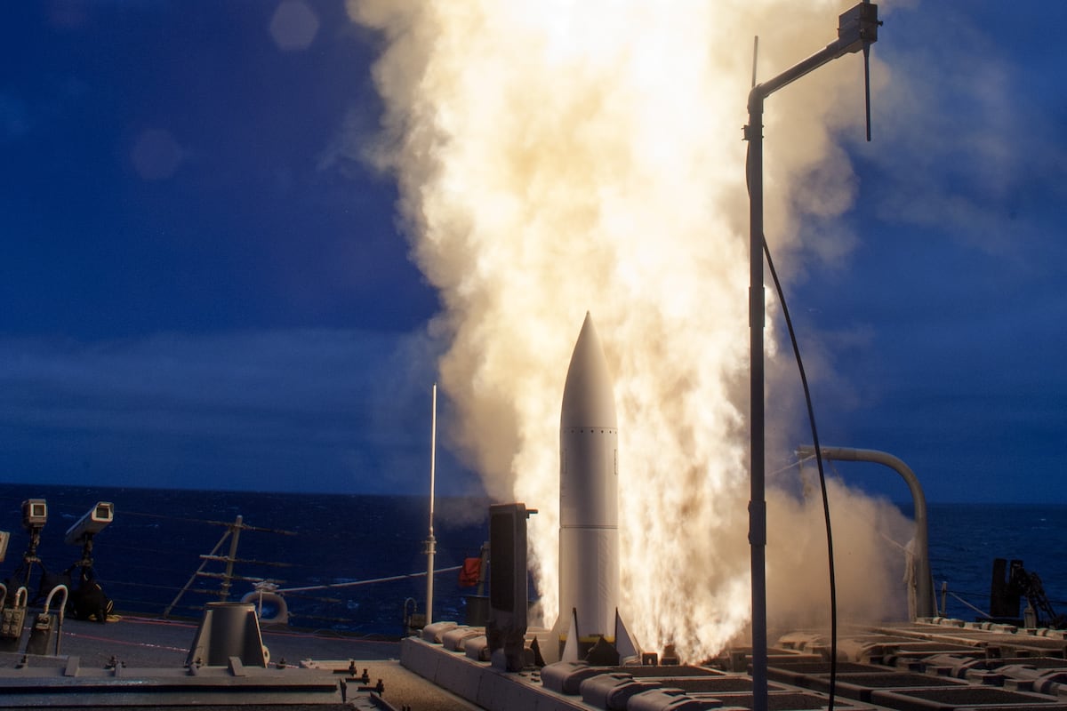 US Navy awards RTX’s Raytheon .4B for SM-6 missiles amid stockpile concerns