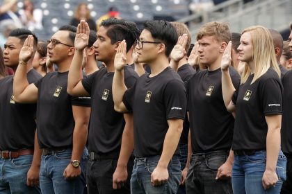 Army meets Reserve, Special Forces recruiting goals for first time in a decade, general confirms